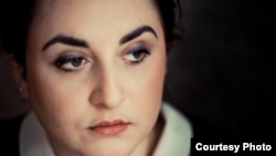 ნინო ხარატიშვილი