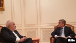 Mohammad-Javad Zarif and Francois-Philippe Champagne, foreign ministers of Iran and Canada met in Muscat, Oman, on January 17, 2020. 