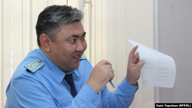 Прокурор Даурен Булгимбаев, поддерживающий государственное обвинение по делу «джихадистов». Алматы, 4 октября 2018 года.