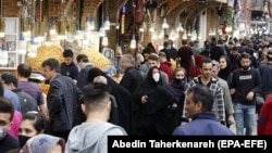 Crowded markets in Iran ahead of Persian New Year Norouz around the grand bazaar in Tehran, March 18, 2020