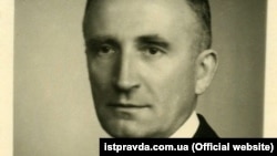 Андрій Мельник (1890–1964) – український державний, військовий та політичний діяч. Голова Організації українських націоналістів (ОУН)
