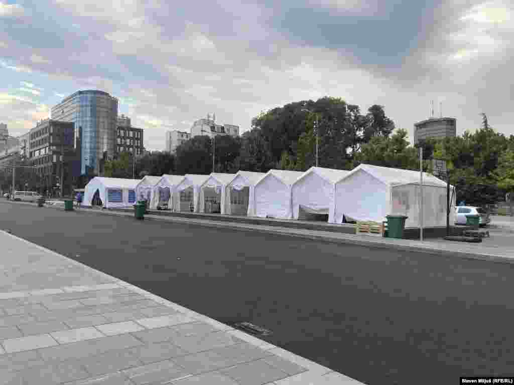 Ovako je izgledalo kada je "Ćacilend" izrastao u naselje koje je dodato i kao lokacijsko odredište Google mapa. Fotografija iz jula 2025. godine. 