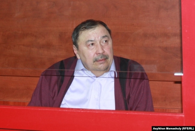 Экс-глава аппарата сената Ержан Утембаев, названный заказчиком убийства Алтынбека Сарсенбаева. Алматинская область, 22 января 2014 года