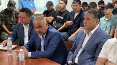 В Бишкеке начался суд по делу о «Письме 75»