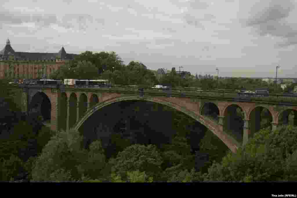 Pont Adolphe (Adolphov most) najpoznatiji je most u Luksemburgu