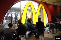 A file photo of customers at a McDonald's restaurant on Manezhnaya Square in Moscow.