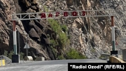 Чиниҳо рӯзи якуми декабр Тоҷикистонро тарк карда буданд.