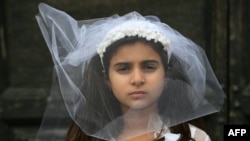 اولین استان با بالاترین درصد ازدواج کودکان خراسان رضوی است.(تصویر، تزیینی است).