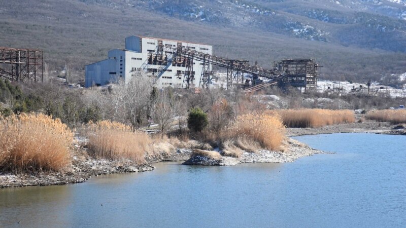 Севастополь: «волчье» озеро у горы Гасфорта