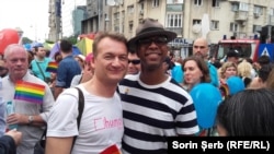 Adrian Coman și Clai Hamilton, Bucharest Pride 2018, România, 11 martie 2018.