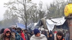 Migrantët në kampin Vuçjak