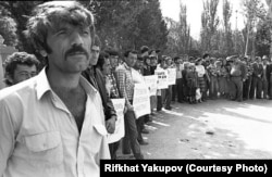Акция протеста в Судаке. 1990 год. Фото Рифхата Якупова