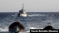 آرشیف، عکس جنبه ترئینی دارد.