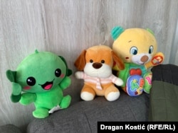 Deca u Svratištu imaju i igračke koje donose zaposleni i građani, Beograd, Srbija, 22. april 2026.