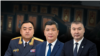 Ички иштер министри Улан Ниязбеков, Бишкек мэри Айбек Жунушалиев, президенттин иш башкаруучусу Каныбек Туманбаев I даражадагы “Манас” ордени менен сыйланышты. Коллаж.