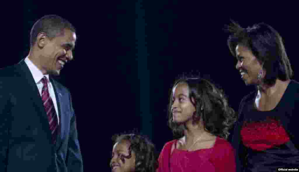 Obama's family, friends, and supporters celebrate victory at rally in Grant Park, Chicago, IL. - obama10