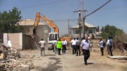 "Qara şəhər"in söküntüsü davam edir