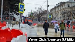 Дождь в Севастополе, архивное фото