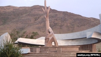 Настя Монпасье Катя Горлова порно видео