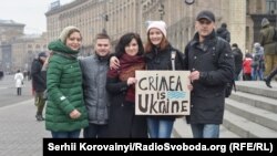 Qırım – Ukrainadır fleşmobı, Kiyev, Mustaqillik meydanı, fevral 28 künü