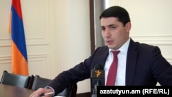 Уже бывший глава СНБ Армении Аргишти Кярамян 
