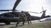Soldați români și americani în cadrul unor exerciții ale NATO la baza Mihail Kogălniceanu