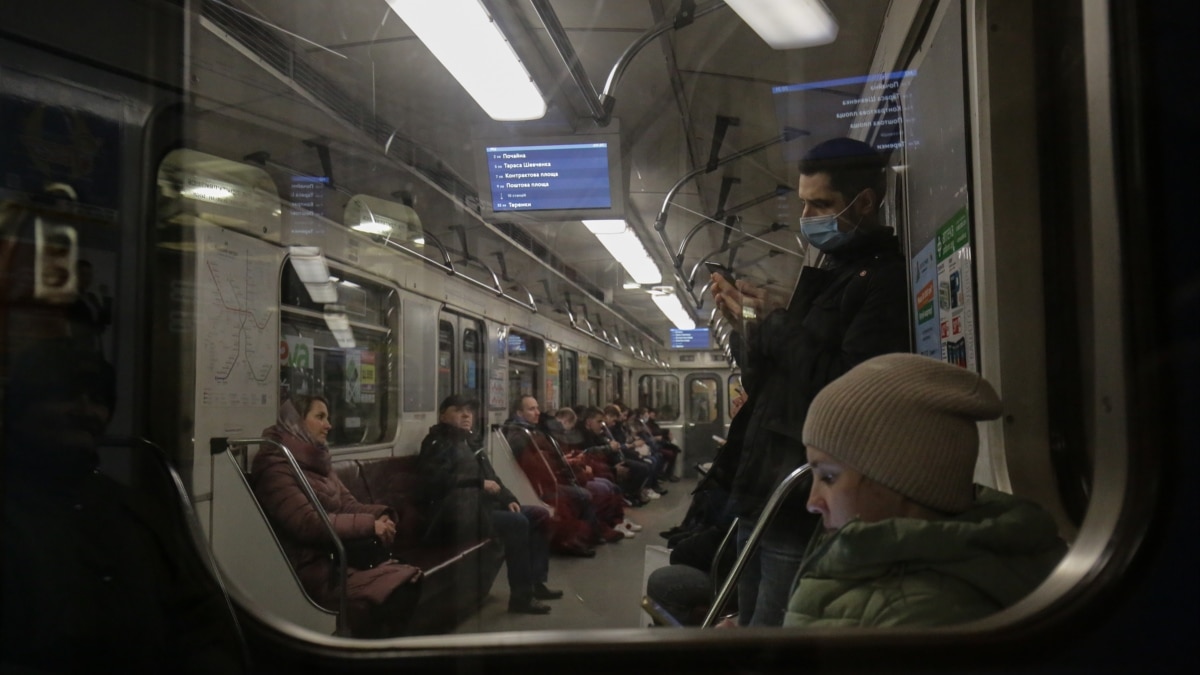 oi5.ru: COVID-19: в «ЕС» требуют отменить остановку метро COVID-19: в «ЕС» требуют отменить остановку метро