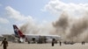 شمار قربانیان انفجارهای فرودگاه عدن به ۲۷ نفر رسیده است