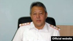 Бисен Төремұратов, Батыс Қазақстан облысы ішкі істер департаменті бастығының қызметтер жөніндегі орынбасары полиция полковнигі.