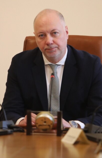 Правителството обсъжда конкретни мерки за безопасност по пътищата включително за