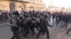 Задержание участников акции в поддержку Навального во Владивостоке