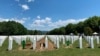 Prizor iz Memorijalnog centra Potočari, gdje će 11. jula biti ukopani posmrtni ostaci još deset žrtava genocida u Srebrenici, 10. jula 2026.