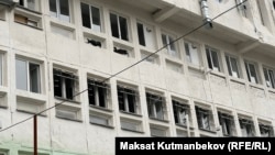 Последствия пожара в Национальном исследовательском институте хирургии сердца и трансплантации органов. 