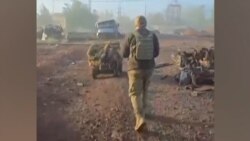 Український військовий і наземний роботизований комплекс, який везе необхідне. Покровськ, 4 листопада 2025 року