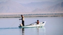 Diňle: Amyderýada balyk tutmak gadagançylygynyň arasynda bazarlarda balyk gymmatlady