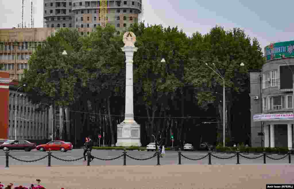 A Soviet stele topped with the emblem of the Tajik Soviet Socialist Republic that marked the geographical center of Dushanbe. The monument was demolished in 2015 and replaced with the clock tower seen today.Some locals have applauded the sleek new aesthetic that has transformed their city since Tajikistan won its independence from the U.S.S.R. in 1991. Others have decried the loss of historic Soviet-era landmarks that were cornerstones of the city's story.