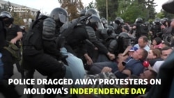 'This Is A Dictatorship' - Protests Mark Moldova's Independence Day