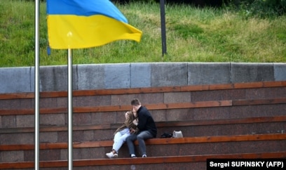 Ota va qizning haqiqiy uy qurilishi porno videosi