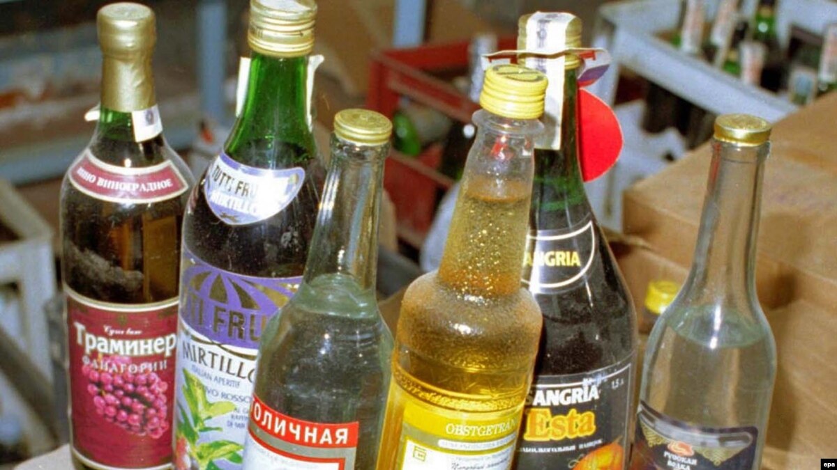Russia: Alcohol Reform Blamed For Outbreak Of Poisonings