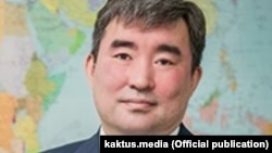 Эрмек Өмүралиев.