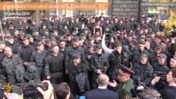 Під адміністрацією президента солдати-строковики Національної гвардії вимагають демобілізації