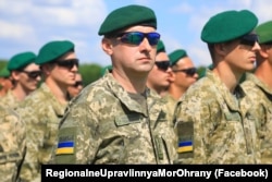Военнослужащие Государственной пограничной службы Украины во время открытия учений «Си Бриз-2021». 28 июня 2021, Херсонская область