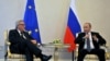 Жан-Клод Юнкер и Владимир Путин (Петербург, 16 июня 2016 года)