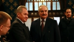 General Khalifa Haftarın (sağda) Moskva danışıqları nəticə verməmişdi