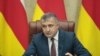 Президент Южной Осетии заявил о готовности оплатить повторную экспертизу семье Инала Джабиева