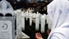 Чи вибачиться Сербія за масові вбивства боснійських мусульман у Сребрениці в 1995 році? 