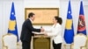 Presidentja e Kosovës, Vjosa Osmani, dhe kryeministri në detyrë, Albin Kurti.