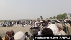 د اکتوبر پر ۳۰مه د بنو په بکاخېلو کې د شمالي وزيرستان کډوالو احتجاج پیل کړی دی