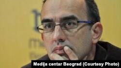 Novinar Dinko Gruhonjić