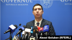 Ministrul de Externe, Mihai Popșoi